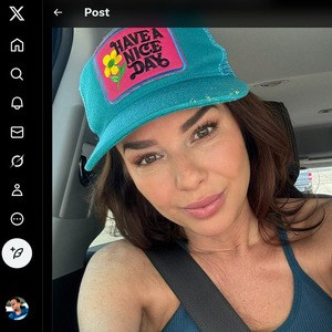 Veronica Avluv screenshot