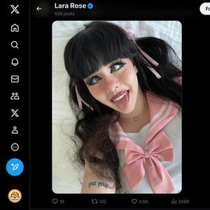 Lara Rose screenshot